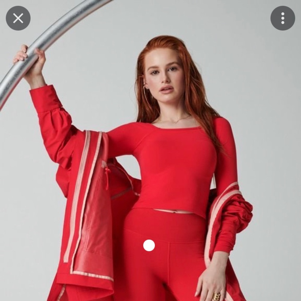 Fabletics x Madeline Petsch top